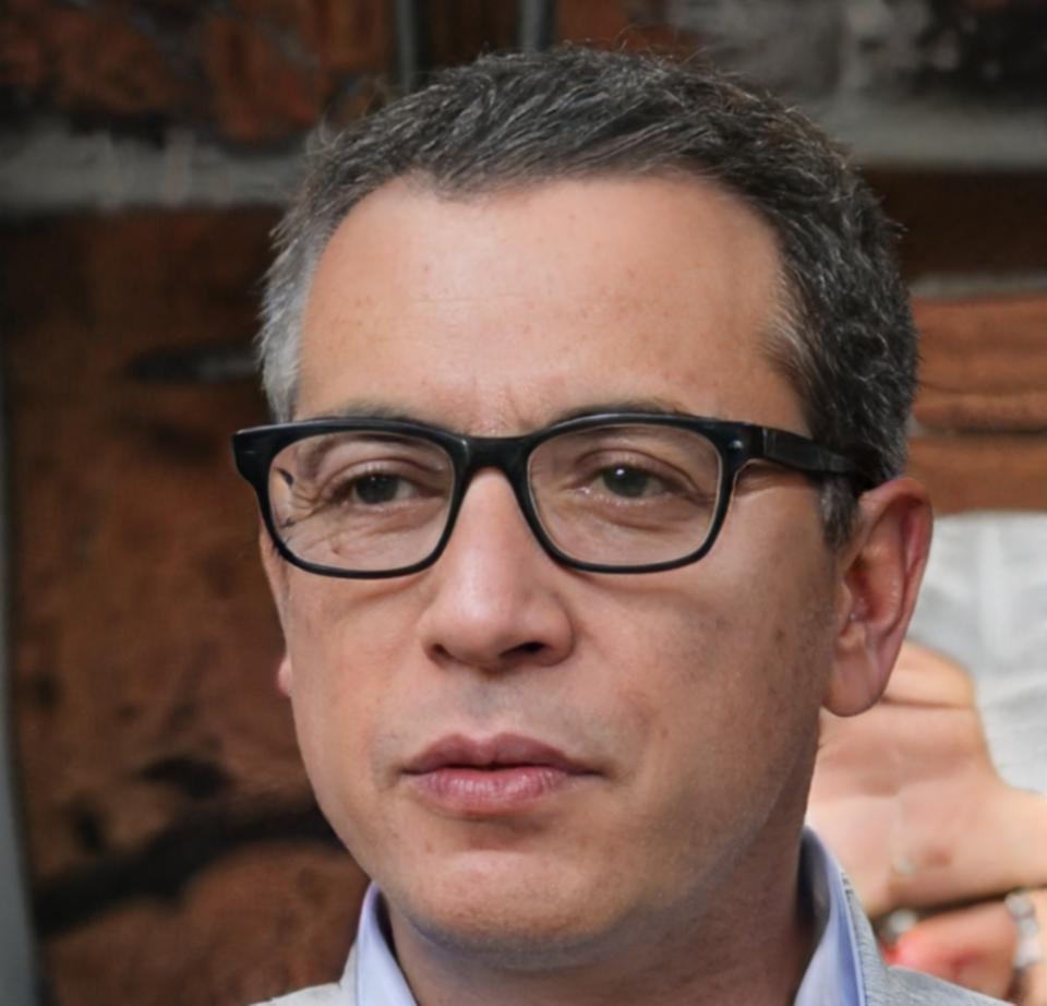 Carlos Mendoza, especialista en formación financiera empresarial
